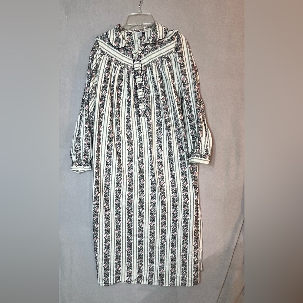 Sleep Tight Floral Striped Long Sleeve Nightgown